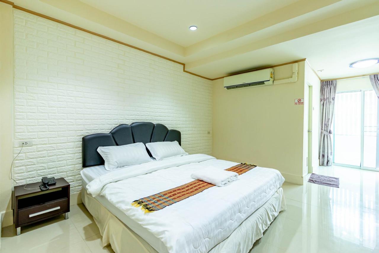 Ice Residence Hotel Bang Sao Thong Esterno foto