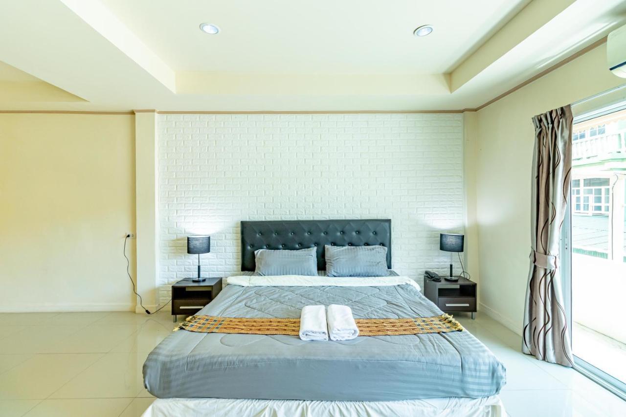 Ice Residence Hotel Bang Sao Thong Esterno foto