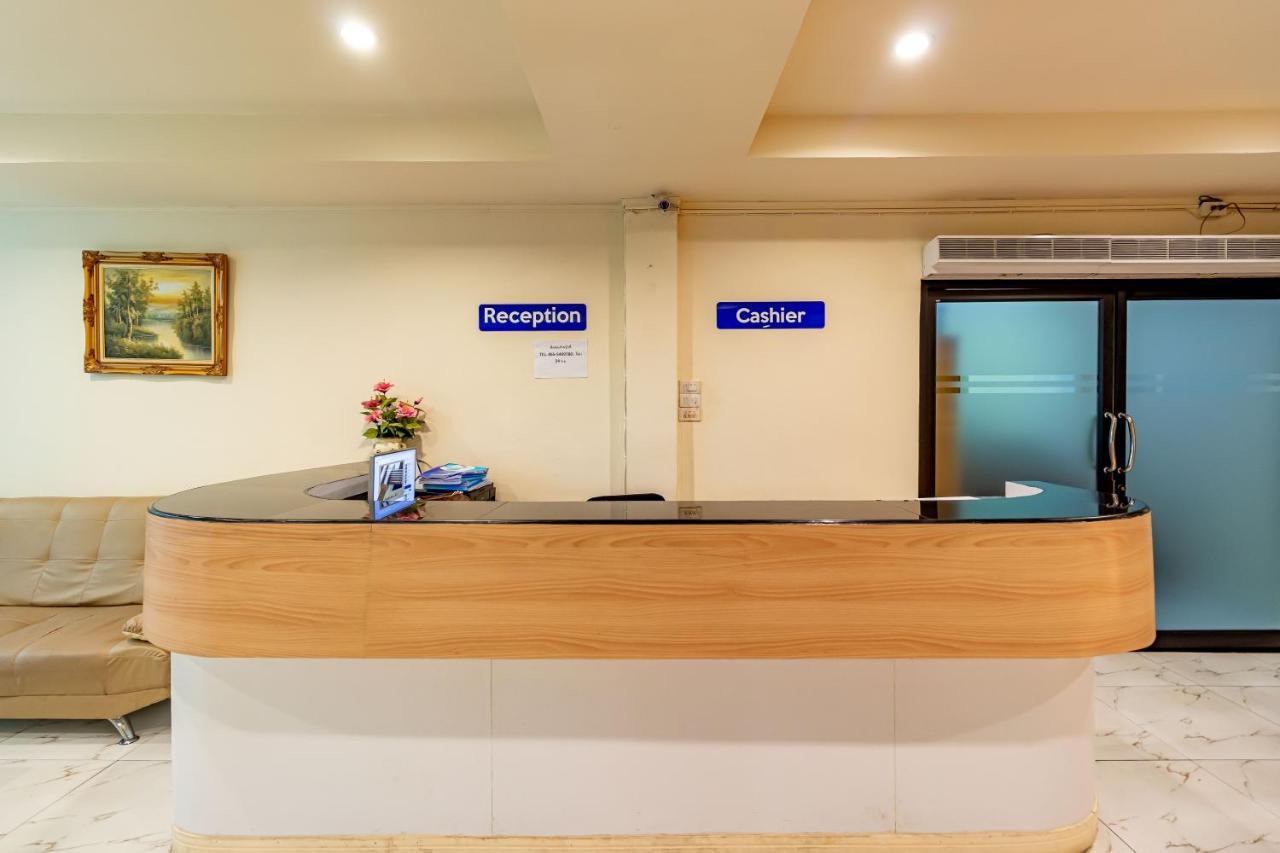 Ice Residence Hotel Bang Sao Thong Esterno foto
