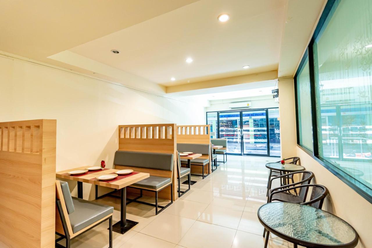 Ice Residence Hotel Bang Sao Thong Esterno foto